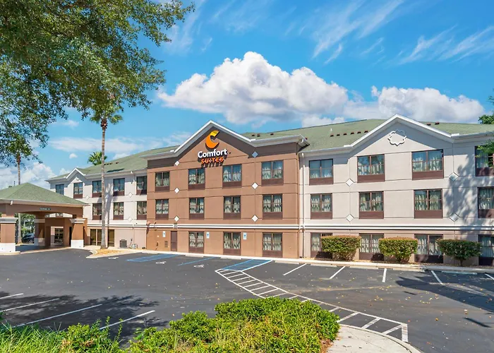 Comfort Capitol - Area Hotel 4*