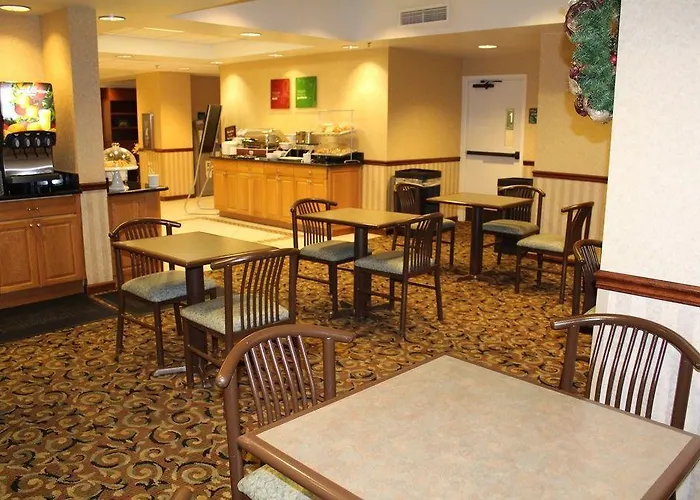 Comfort Capitol - Area Hotel Tallahassee