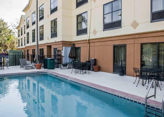 Comfort Capitol - Area Hotel Tallahassee